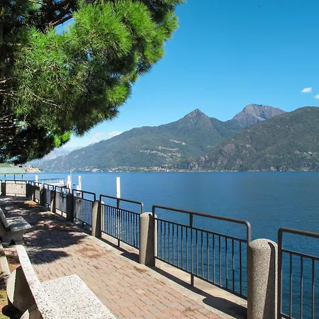 Apartment Piazza San Giuseppe-2 By Interhome